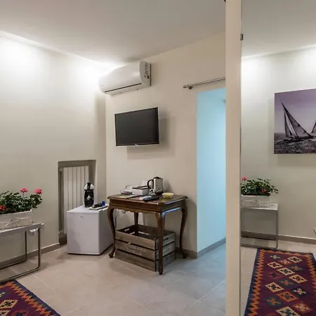 Bed and Breakfast Baru In Chiaia Νάπολη