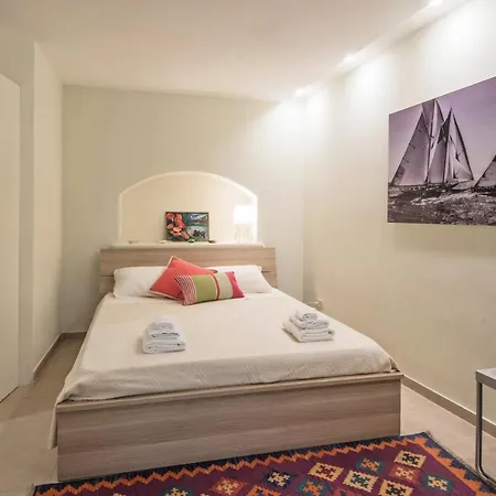Bed and Breakfast Baru In Chiaia *